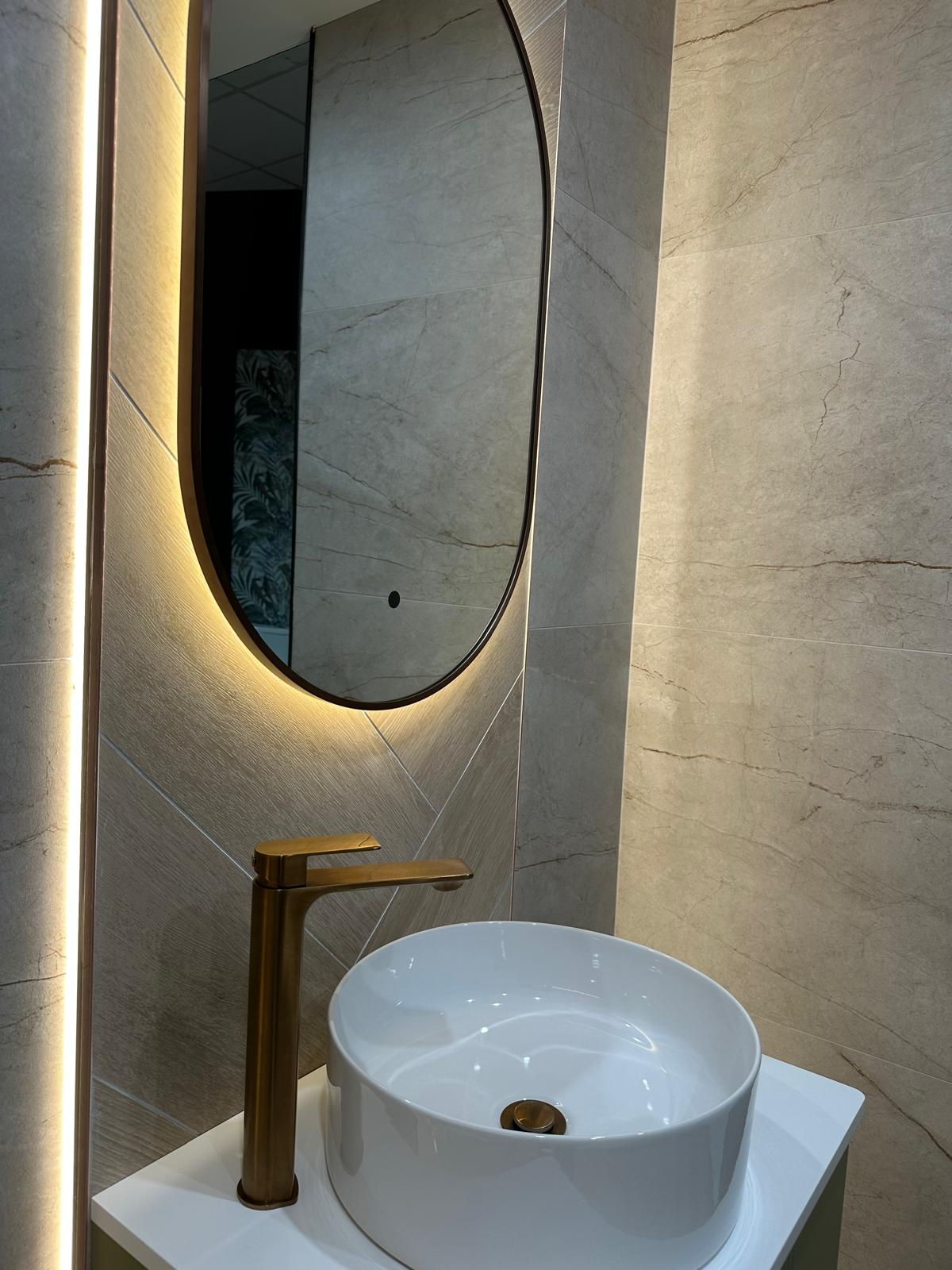 luxury-bathroom-toilet-deep-cleaning-marble-finish.jpg - Copy