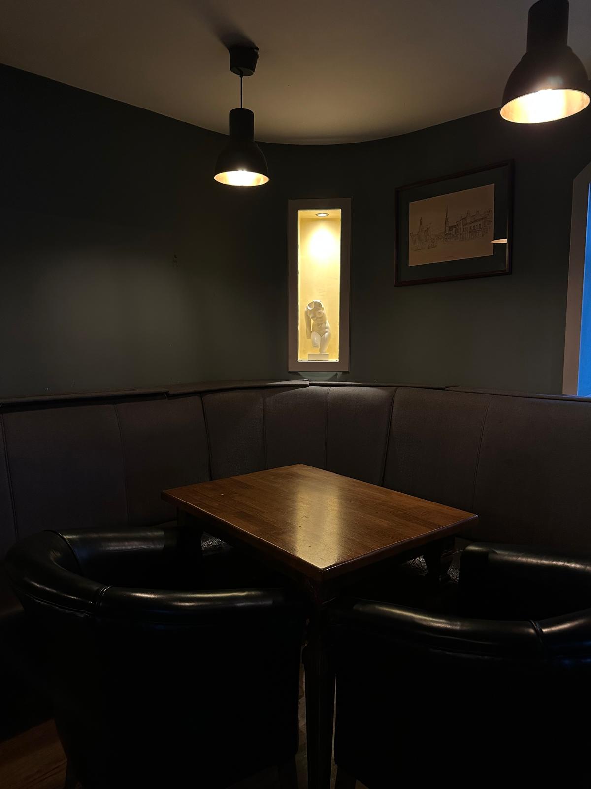 restaurant-deepclean-table