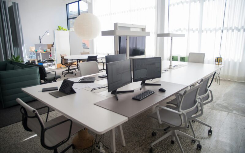 Detailed cleaning of glass, partitions, and high-visibility surfaces in a finance office in Dublin.