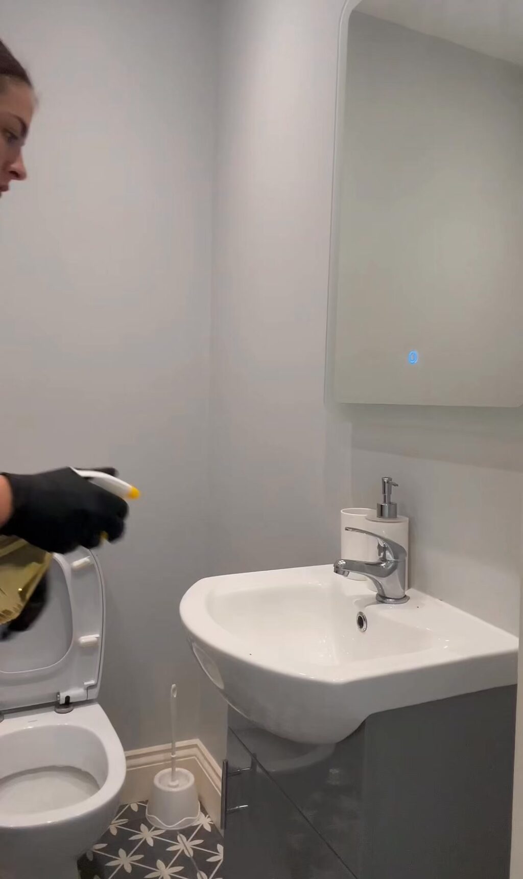 Instagram post from hexa.cleansolutions. This post is in position 7.