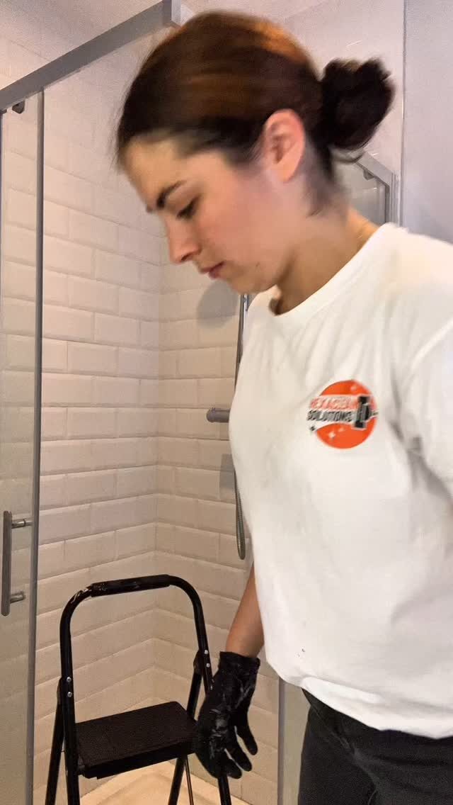 Instagram post from hexa.cleansolutions. This post is in position 2.