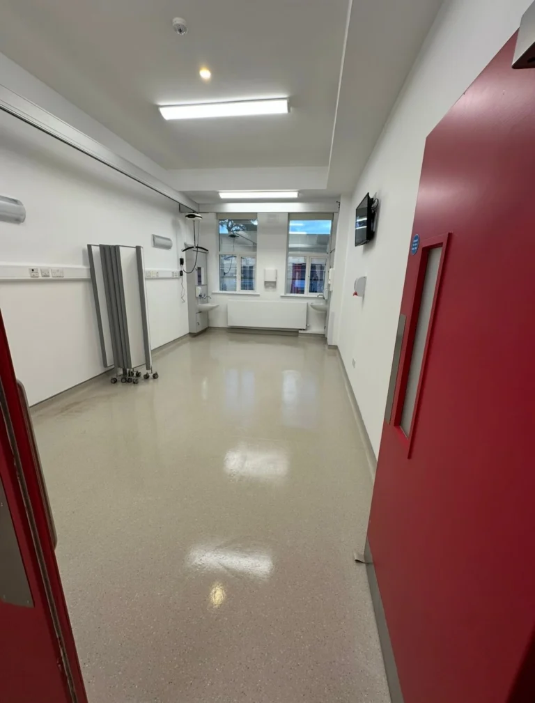 Instagram post from hexa.cleansolutions. This post is in position 0.