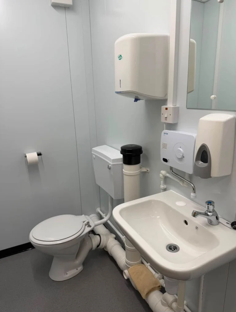Instagram post from hexa.cleansolutions. This post is in position 6.