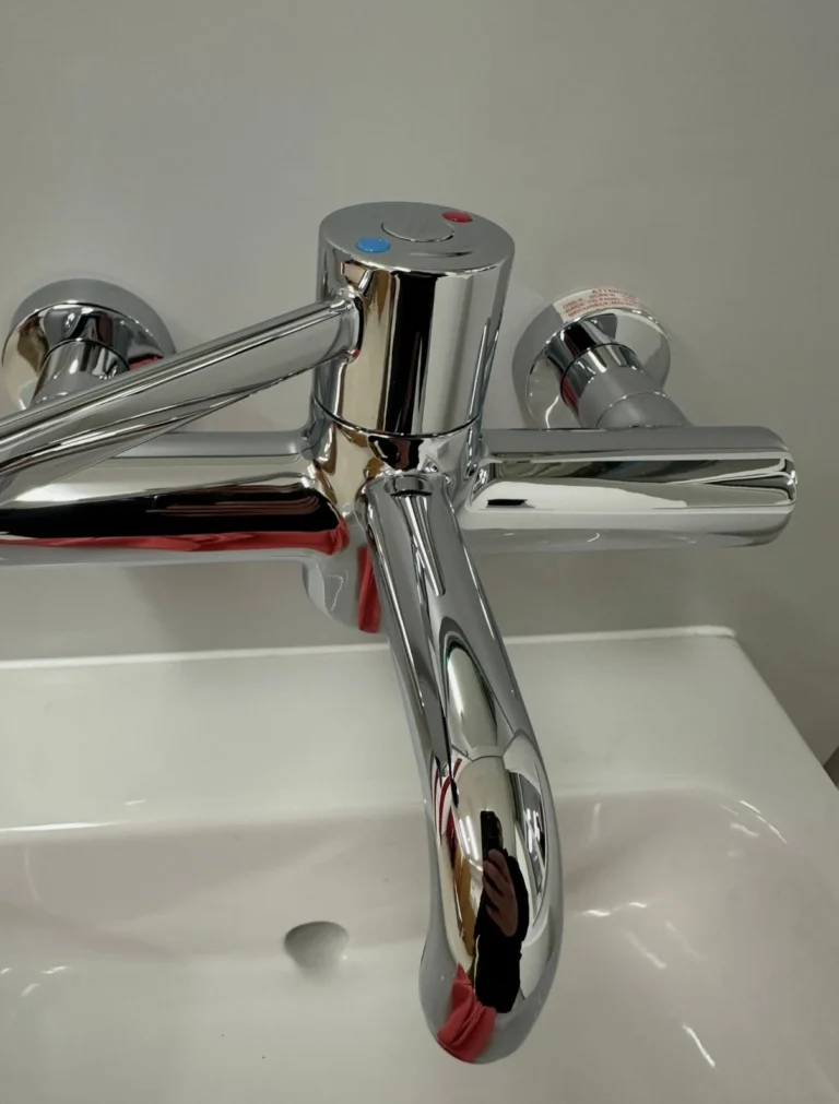 Instagram post from hexa.cleansolutions. This post is in position 2.