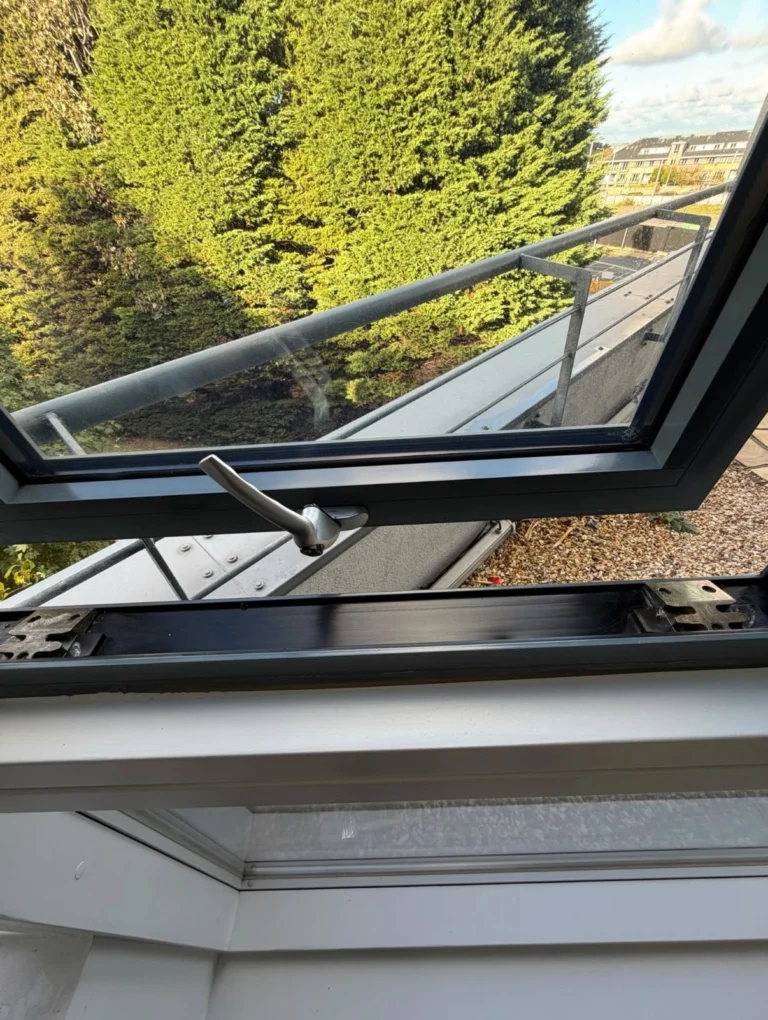 Instagram post from hexa.cleansolutions. This post is in position 0.
