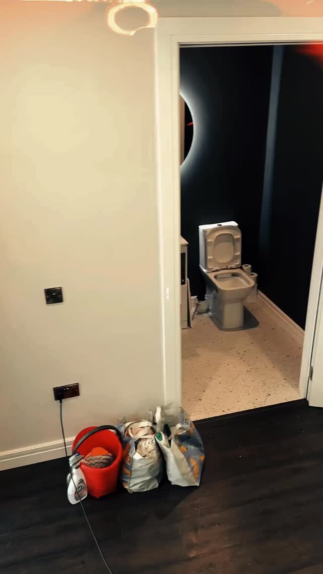 Instagram post from hexa.cleansolutions. This post is in position 3.